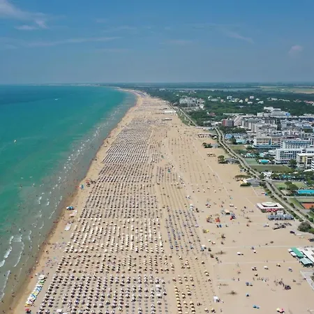 400 M From The Sea Lovely Flat With Ac - Beahost *